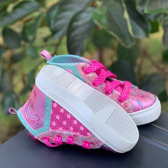 Toddler Girls Trolls Casual Hi Top Shoe New - Picture 2 of 6